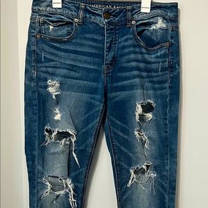 American Eagle Outfitters Distressed Stretch Tom Girl Jeans